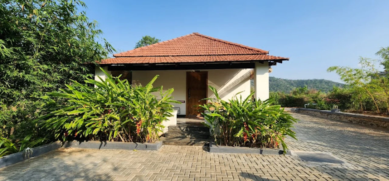 reception of SR Jungle Resort